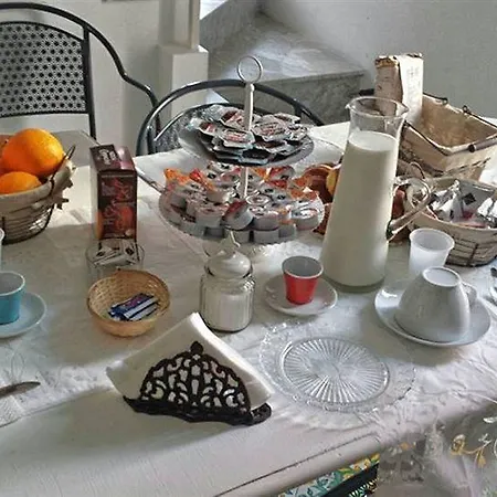 Relais Metis Πανσιόν 4*